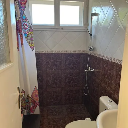 Spacious Mountain House Near Plovdiv, Forest Views Semesterbostad